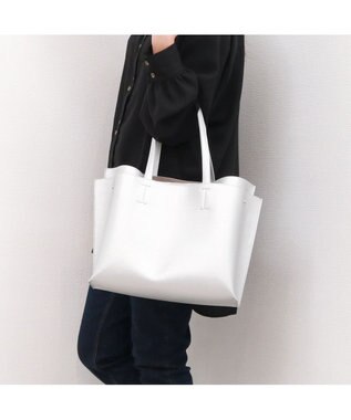 UNBILLION カシュカシュ cachecache / A4セパレートパーテーショントート シルバー