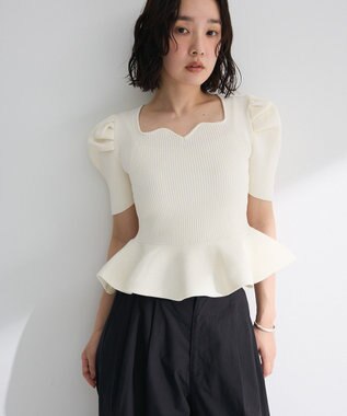 Green Parks ・ｓｗｉｎｇ　ｂｙ　ハートネックペプラムニット Off White