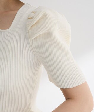 Green Parks ・ｓｗｉｎｇ　ｂｙ　ハートネックペプラムニット Off White