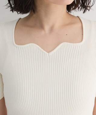 Green Parks ・ｓｗｉｎｇ　ｂｙ　ハートネックペプラムニット Off White