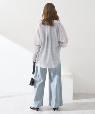 earth music&ecology ワンポイントロゴ刺繍デニムパンツ Light Indigo