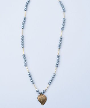 monshiro ハナミズキリーフネックレス