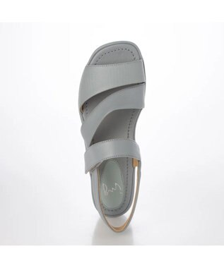 ing <ing>ベルトデザインサンダル ライトブルー