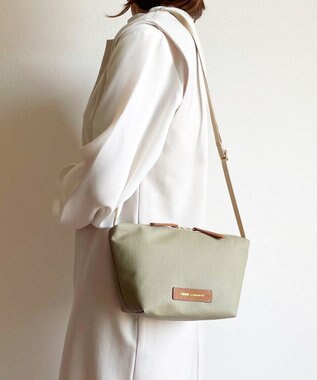 Hekhèr Le Style de Vie 新型追加【日本製 / 汚れにくい】PUコートコットンキャンバス×牛革付属 ショルダーバッグ ベージュ