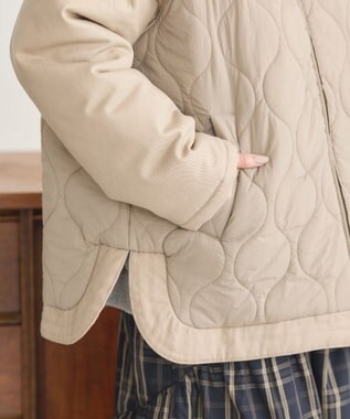 earth music&ecology ラグラン切替キルティングブルゾン Gray Beige