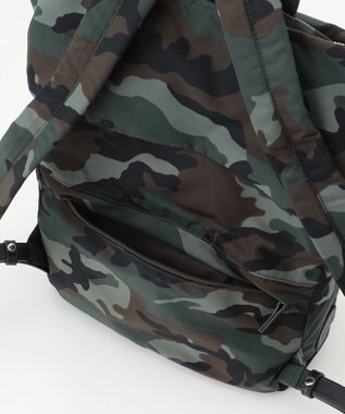 Y'SACCS ナイロン牛革リュック カーキ