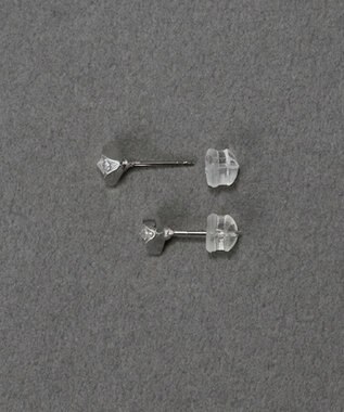 Phoebe 〈金属アレルギー対応〉モダントライアングルピアス　シルバー/ニッケルフリー シルバー
