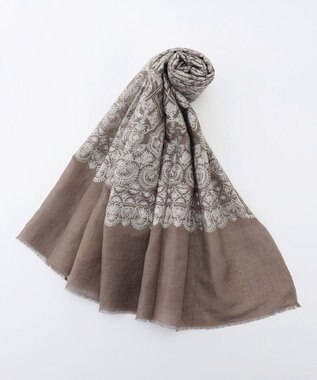 自由区 【SHIHOさん着用・冷房対策にも】レースエンブロイダリー ストール モカ×ブロンズ