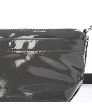 UNBILLION カシュカシュ cachecache / ソフトエナメル舟型ショルダー ダークグレー