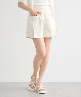 earth music&ecology ポケットデザインショートパンツ Ivory