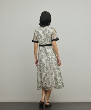 GRACE CONTINENTAL フラワーコード刺繍ワンピース キナリ