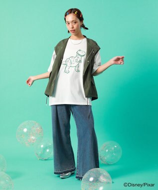 Green Parks ＴＯＹ　ＳＴＯＲＹ　／　立体プリント半袖ＴＥＥ Off White