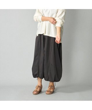 MODE ET JACOMO <D'ICI>ビジュー付きTストラップサンダル オークスエード