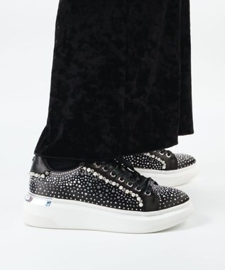 STEVE MADDEN GLORIES パールビジューレースアップスニーカー