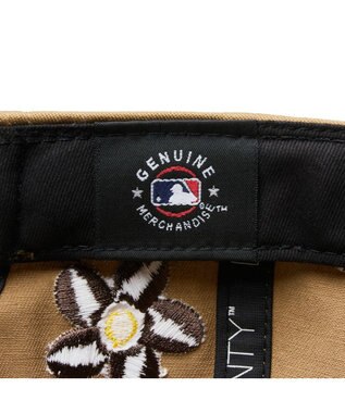 WEGO 【ユニセックス着用ITEM】NEWERA　920　MLB　FLOWER　EMB カーキ