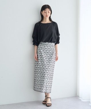 YECCA VECCA フラワーレースロングナロースカート Off White