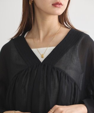 earth music&ecology Ｖネックギャザーブラウス Black