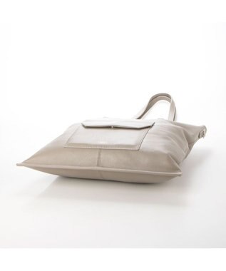 Y'SACCS イタリアンシープ2WAYフラットトート グレージュ