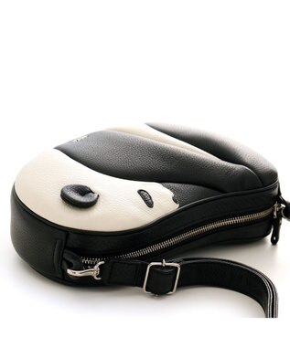 IBIZA アニマーダ　牛革　ショルダーバッグ（パンダ） 黒
