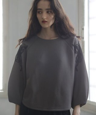 Green Parks ■ＥＳＣＡＲ　リボンコード刺繍プルオーバー Charcoal Gray