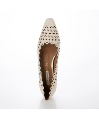 MODE ET JACOMO <MODE ET JACOMO>レーザーカットパンプス アイボリー