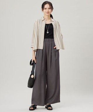 自由区 【ドラマ「明日はもっと いい日になる」着用】【接触冷感・吸水速乾・洗える】ナチュラルリネンクロップド丈 シャツ ベージュ×スレート