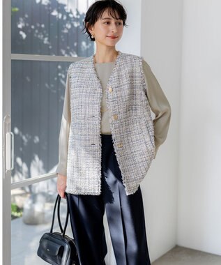 23区 カフスボタン サテンTEEブラウス ベージュ系