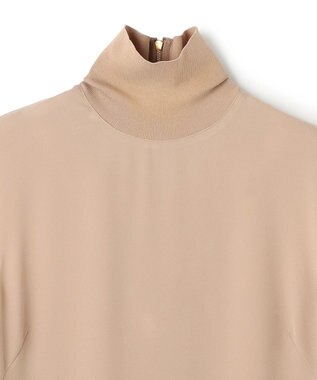 BEIGE， FLEUR / 異素材ネック ロングワンピース Beige