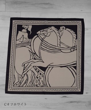 Tiaclasse 【小倉優子さん着用・選べる柄タイプ】大判スカーフ Cオフホワイト