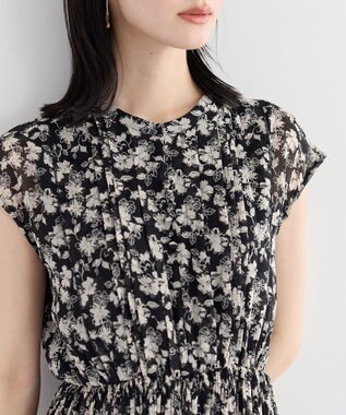 YECCA VECCA 花柄プリーツワンピース Black