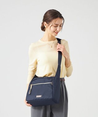 LA BAGAGERIE メタルバックル　ボックスショルダー　Sサイズ