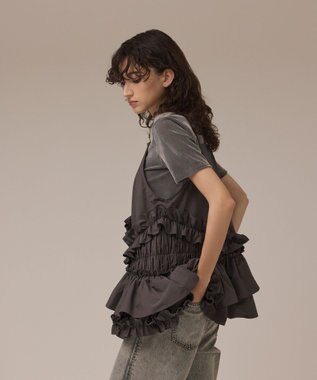 GRACE CONTINENTAL フリルキャミソール グレー