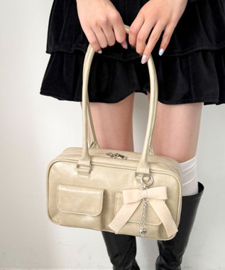 WEGO チャーム付きスクエアボストンバッグ