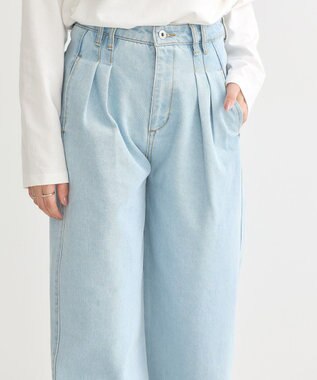 earth music&ecology ダブルタックワイドデニムパンツ Light Indigo