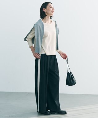 UNFILO 【セットアップ着用可】マイビューティ 側章ワイドパンツ ブラック