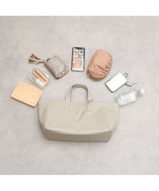 UNBILLION カシュカシュ cachecache / メッシュエンボス横長ショッパートート アイボリー