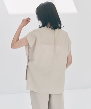 UNFILO 【セットアップ着用可】TENNEN TOUCH COOL Tブラウス ベージュ