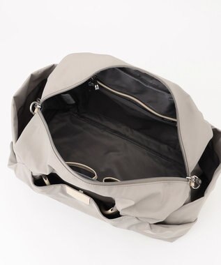 Y'SACCS 【ナイロンタフタ】トラベルボストン グレージュ