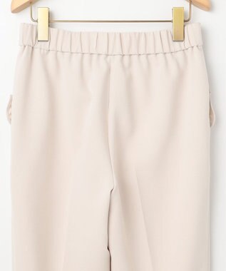 組曲 L 【KUMIKYOKU NAVY】コンフォータブルドレープ フリルテーパードパンツ サンドベージュ系