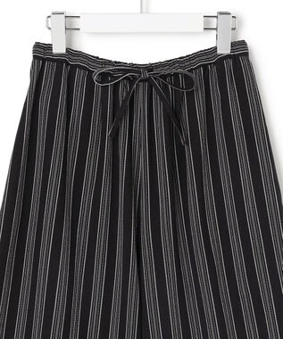 J.PRESS YORK STREET 【WOMEN】リネンストライプ イージーワイド パンツ ブラック系1