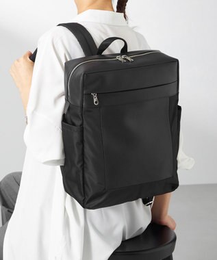 Y'SACCS 小西真奈美×Y'SACCS コンビスクエアリュックサック ブラック