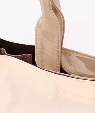 LA BAGAGERIE ツイルナイロン×エナメル 2WAYトートバッグ Mサイズ アイボリー