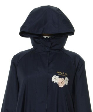 MOONBAT 【バッグ付】ポール & ジョー (PAUL & JOE　ACCESSOIRES) レインコート ポンジークリザンテーム ネイビーブルー