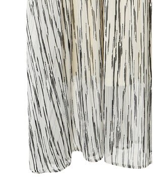 Green Parks ａ．肩フリルプリントワンピース White