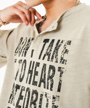 WEGO 【ユニセックス着用ITEM】ビッグロゴスラブヘンリーネックT（SS） ベージュ
