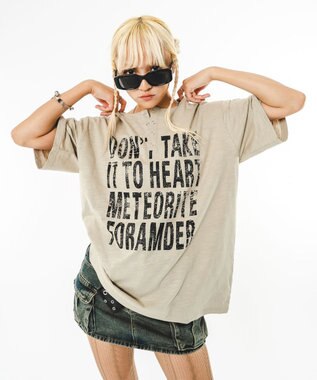 WEGO 【ユニセックス着用ITEM】ビッグロゴスラブヘンリーネックT（SS） ベージュ