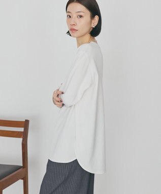 AMERICAN HOLIC ラウンドクルーネックプルオーバー Off White