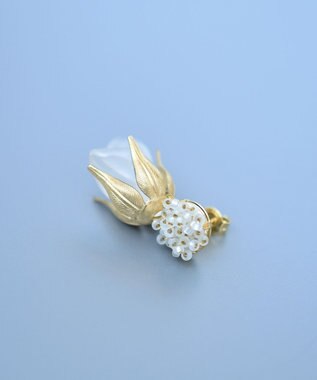 monshiro スイートピープチピアス ホワイト