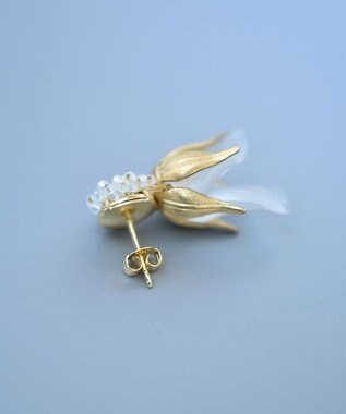 monshiro スイートピープチピアス ホワイト