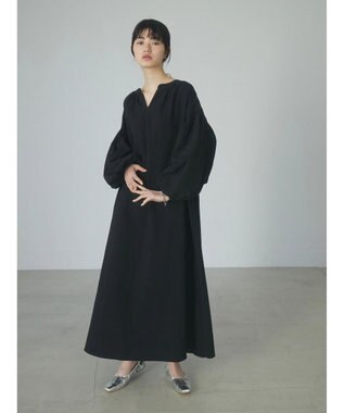 Green Parks ａ．袖ギャザーボリュームワンピース Black